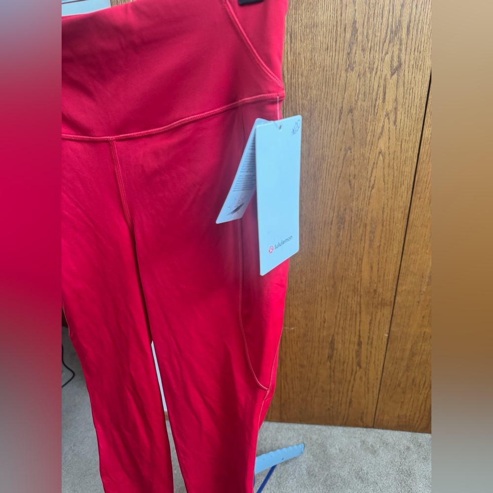 Lululemon Athletica Fast and free HR Tight 25” *pockets - Picture 13 of 13